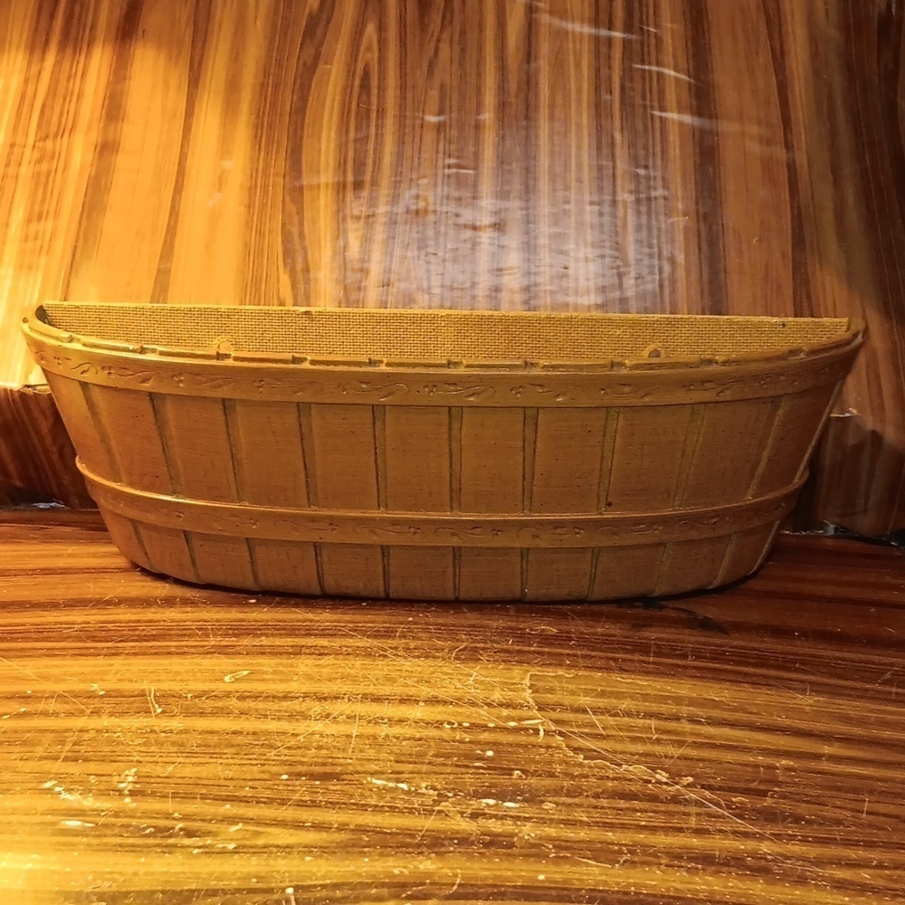 Vintage 1970s 1980s boho decorative wall bucket Homco Home Interiors